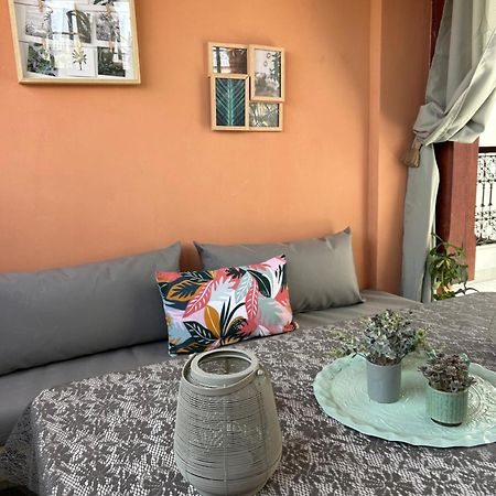 Riad Amazing Amazigh Avec Jacuzzi Petit Dejeuner Compris Avec Aussi Chambres Familiales Pres De La Place Jemaa El Fna Marrakesh Exterior photo